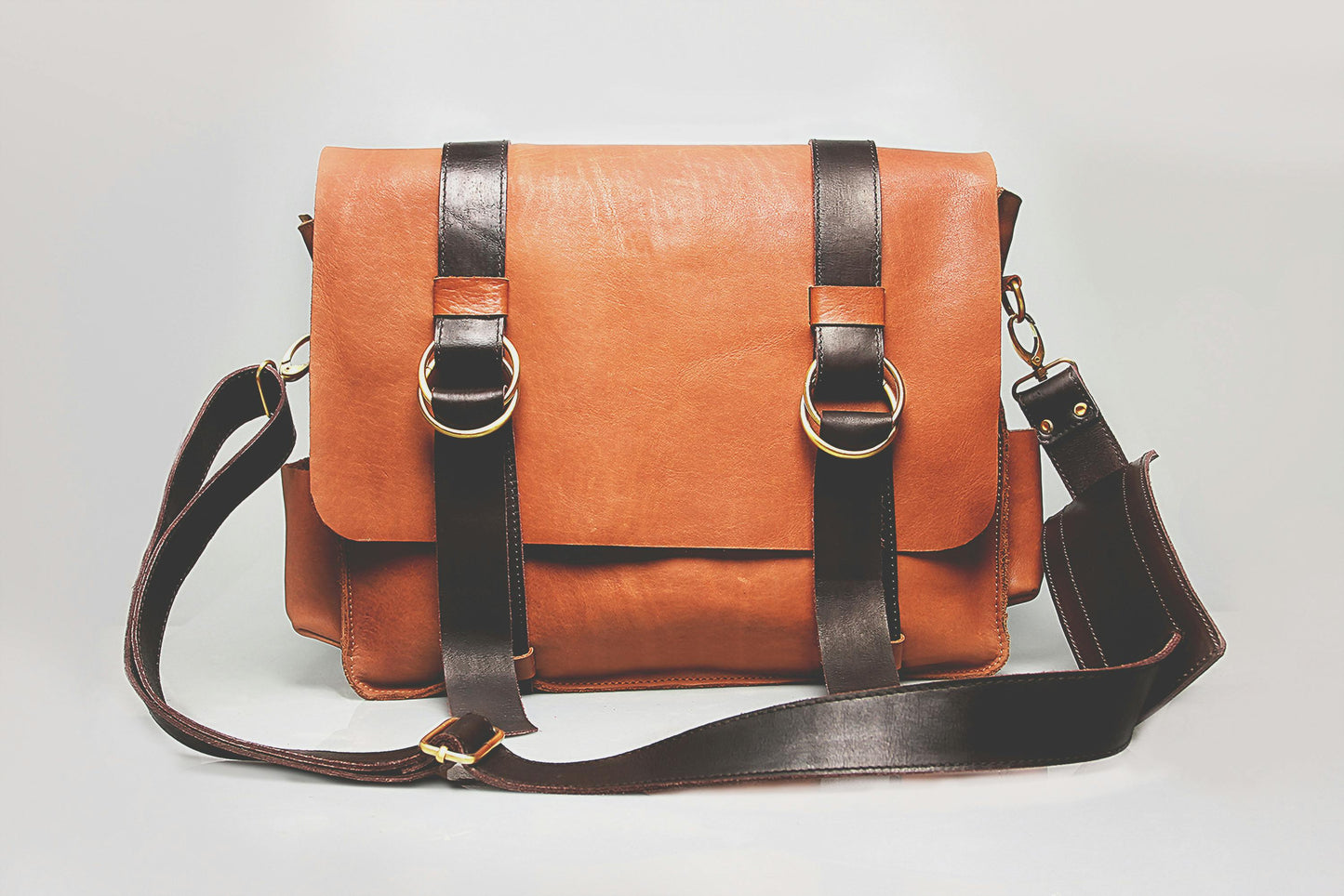 Men's Brown Carry Bag